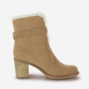 women's yaz cozy short boot